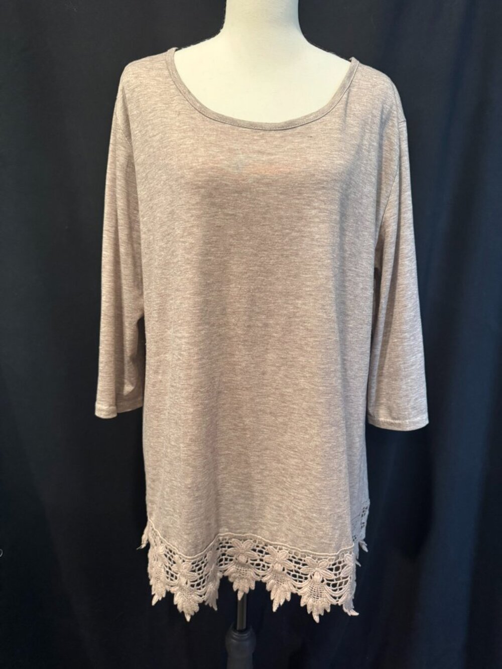 Southern Grace Taupe Heathered Tunic Top, Size XL